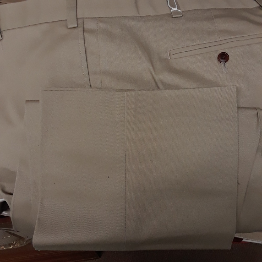 Pants - Picture 2 of 4